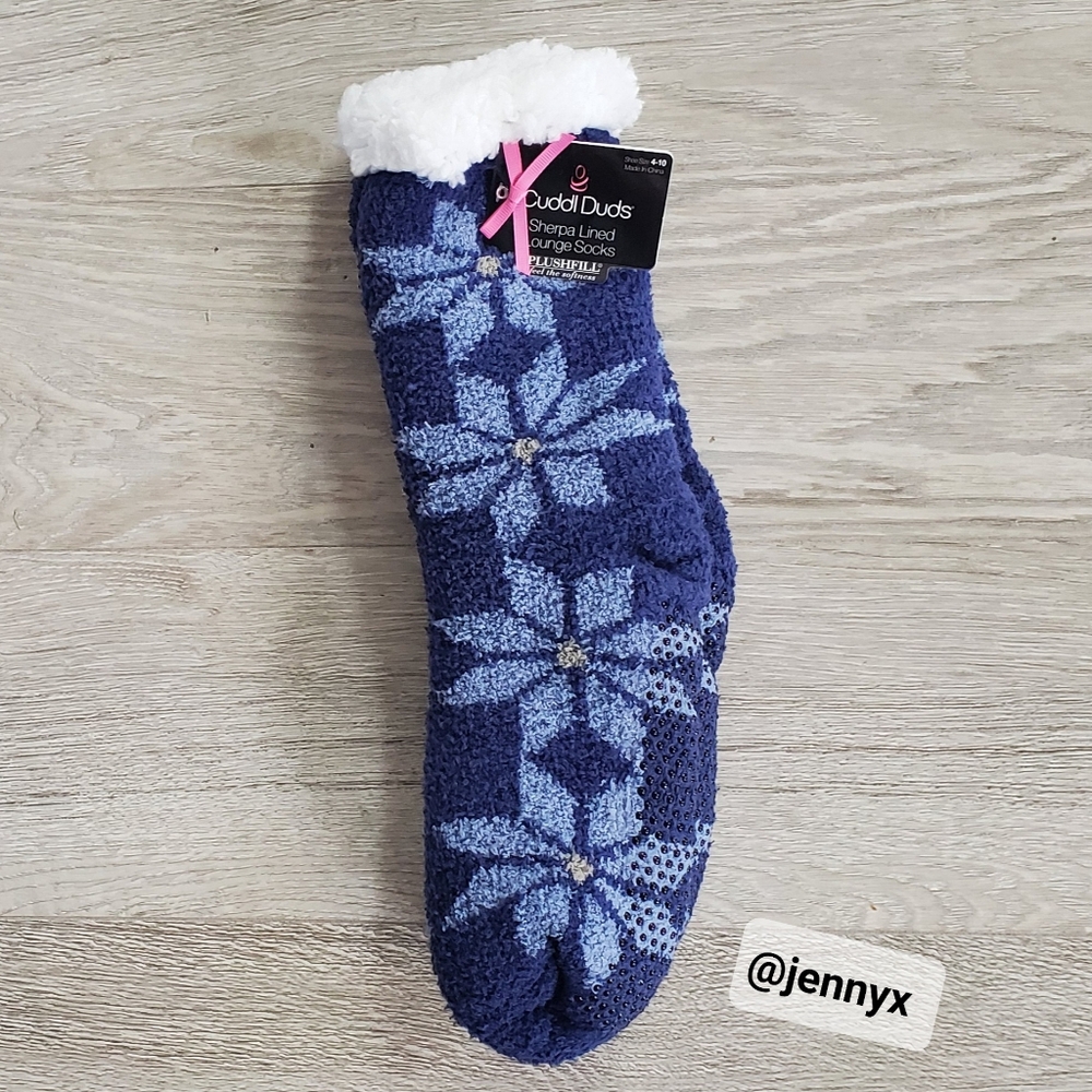 NEW Cuddl Duds Sherpa Lined Lounge Socks